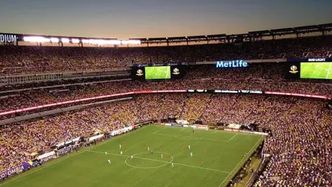 激情对决！广东VS山东CBA巅峰之战，连续三胜荣耀对决即将上演！